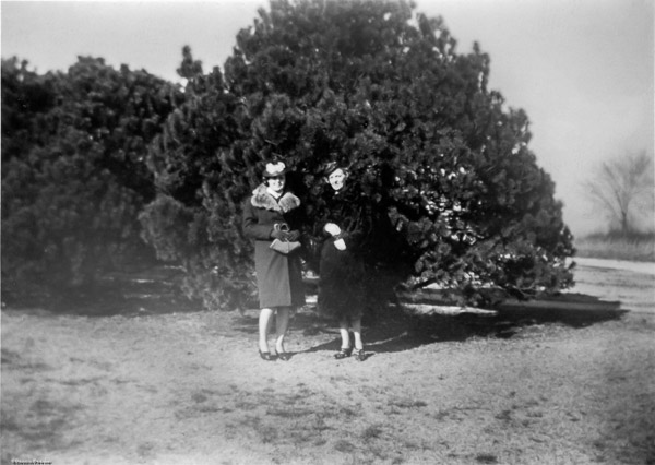 c. 1940 - UnknownLocation